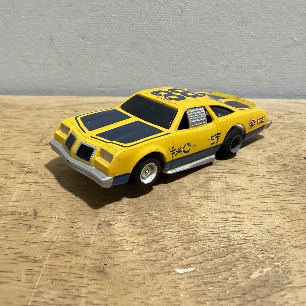 Tyco Slot Car Oldsmobile Stock Car 88 Monroe Yellow Black Blue Tested 1985 HO